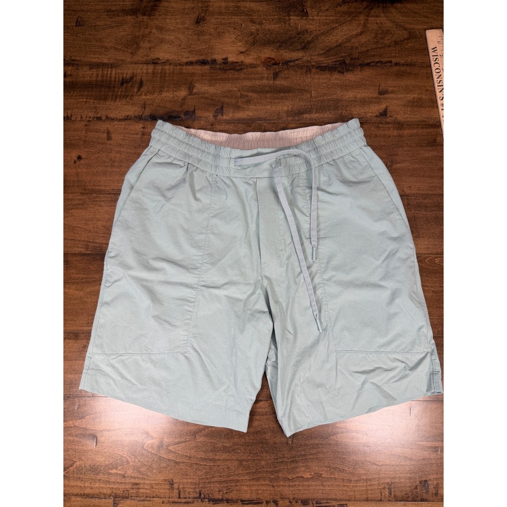 Lululemon Lab Mens Med Ripstop Drawstring Shorts Sage Green Size M 7 Inch Inseam